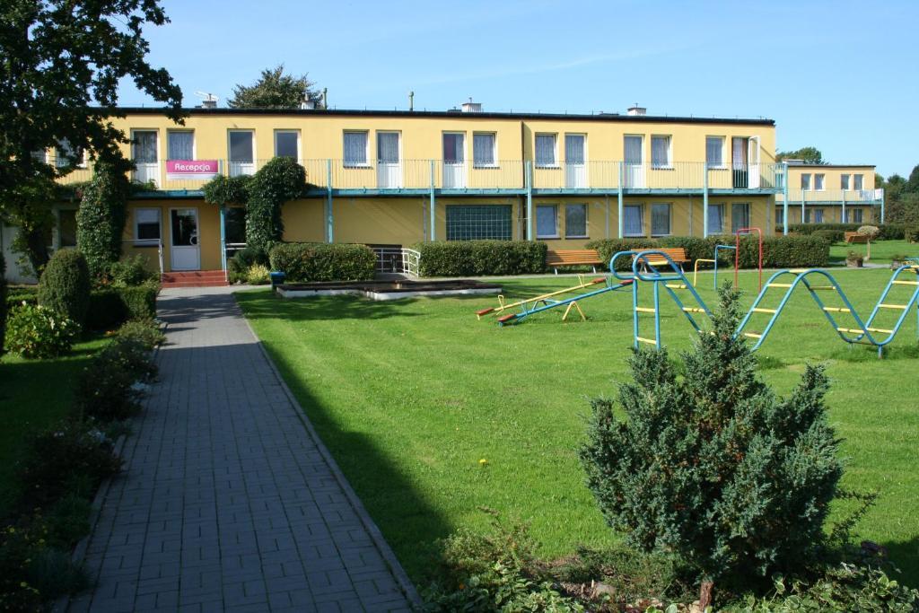 Hotel Sophia Bryza - Centrum Rehabilitacji I Wypoczynku Sarbinowo Exterior foto